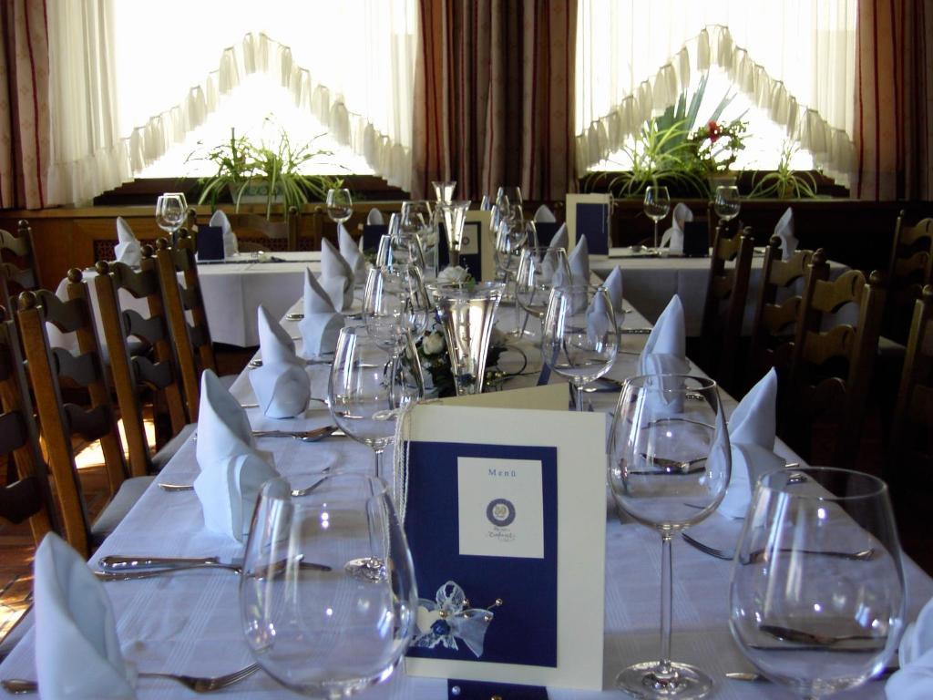 Hotel Restaurant Zum Schwan Schwanberg Eksteriør bilde