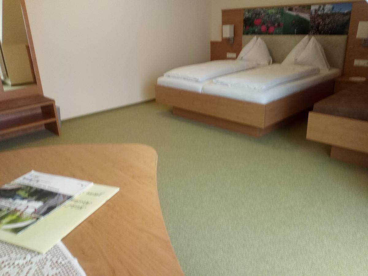 Hotel Restaurant Zum Schwan Schwanberg Eksteriør bilde